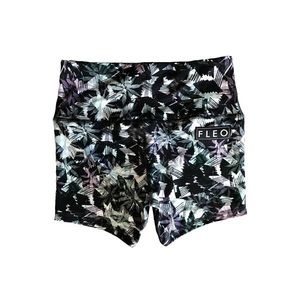 FLEO shorts worn once size L